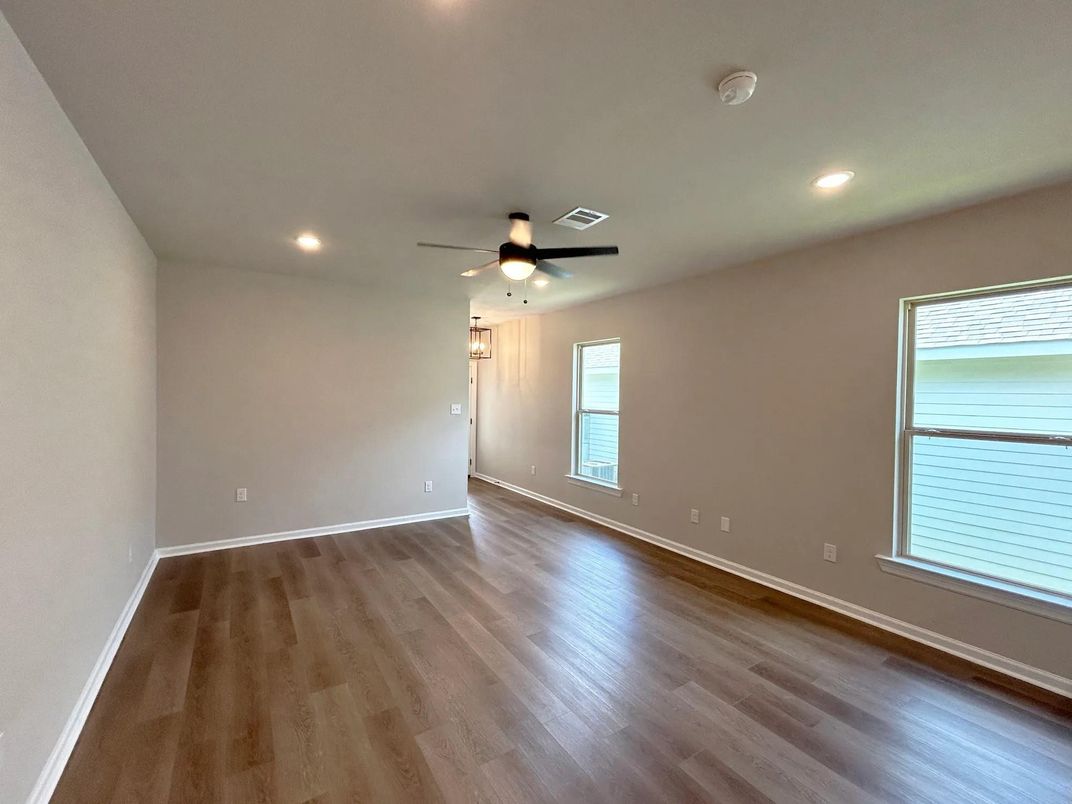 Empty room, Interior, Recessed Lighting, Wood Texture Flooring