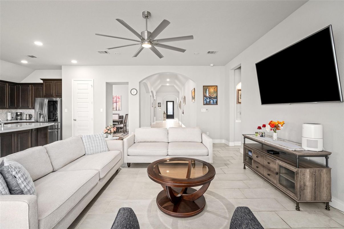 Interior, Kitchen, Living room, Recessed Lighting, Stainless Steel Appliances