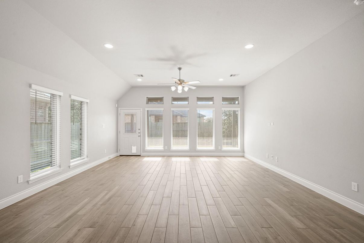 Empty room, Interior, Recessed Lighting, Wood Texture Flooring