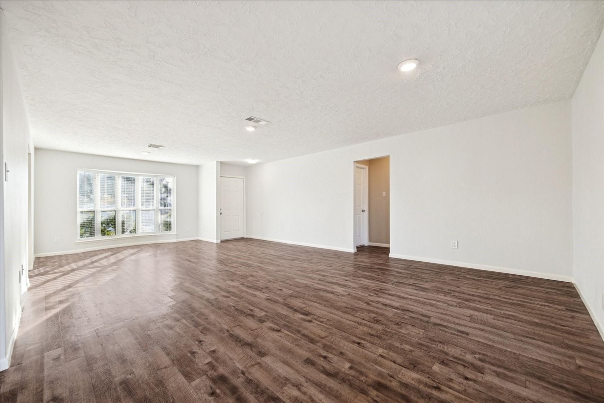 Empty room, Interior, Recessed Lighting, Wood Texture Flooring