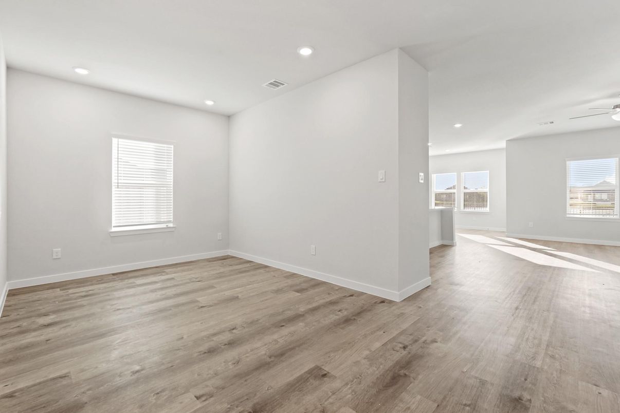 Empty room, Interior, Recessed Lighting, Wood Texture Flooring