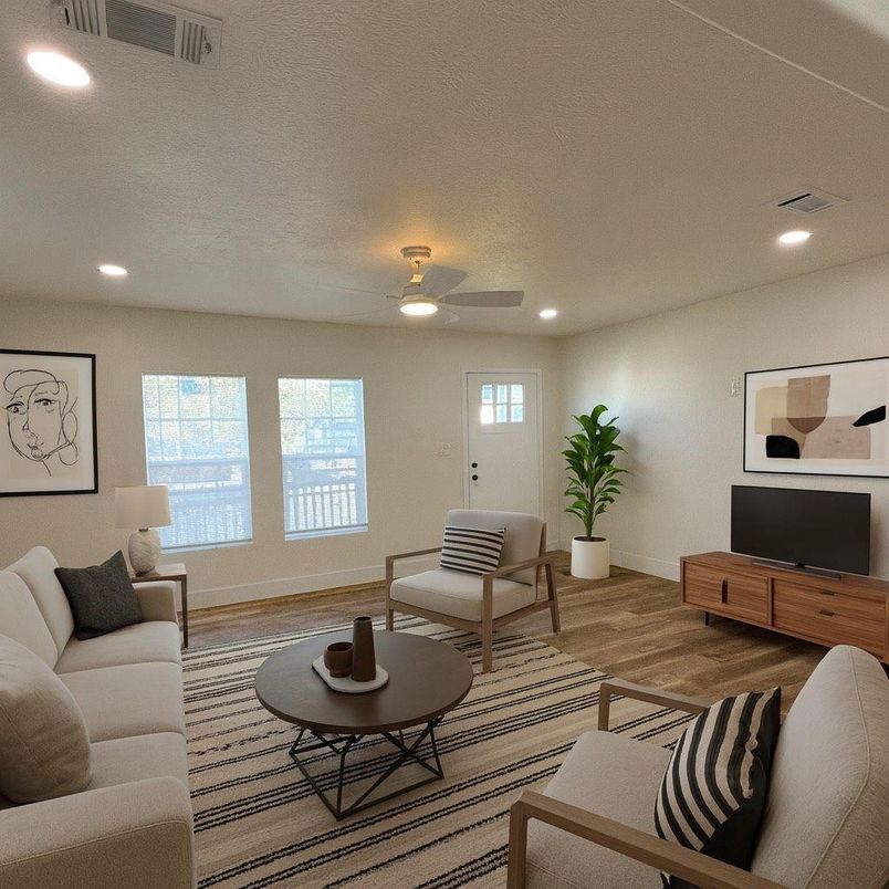 Interior, Living room, Recessed Lighting, Wood Texture Flooring