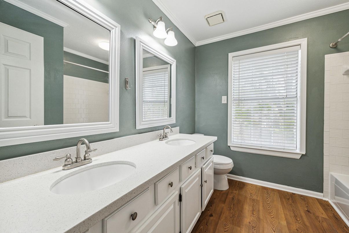 Bathroom, Dual Sink Vanities, Interior, Wood Texture Flooring