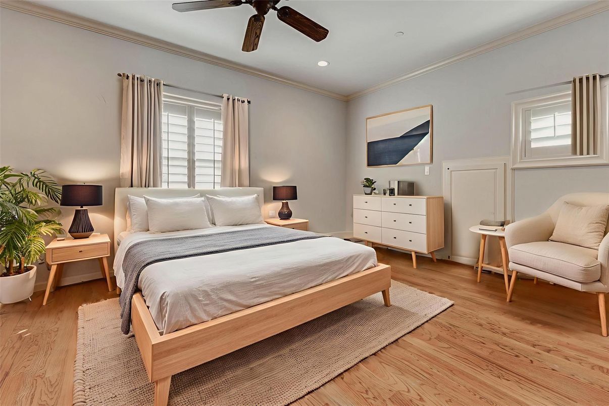 Bedroom, Interior, Recessed Lighting, Wood Texture Flooring