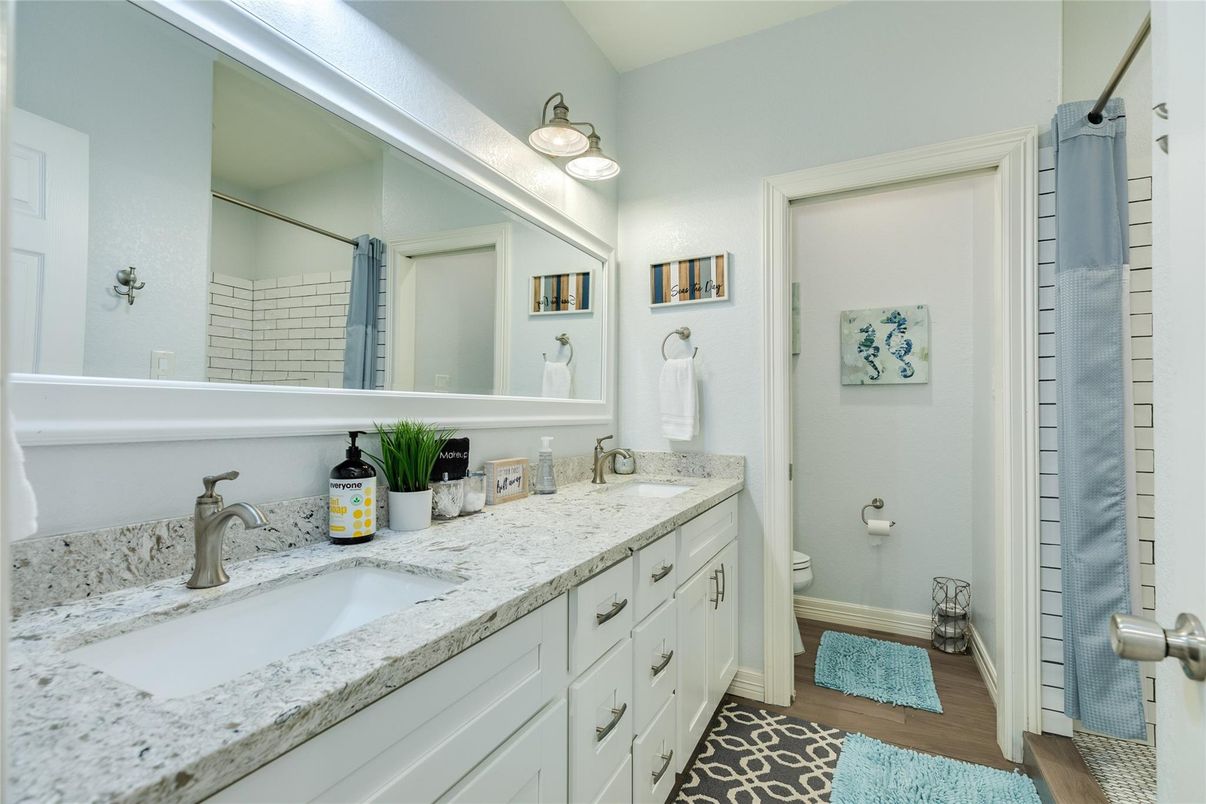 Bathroom, Dual Sink Vanities, Interior, Wood Texture Flooring