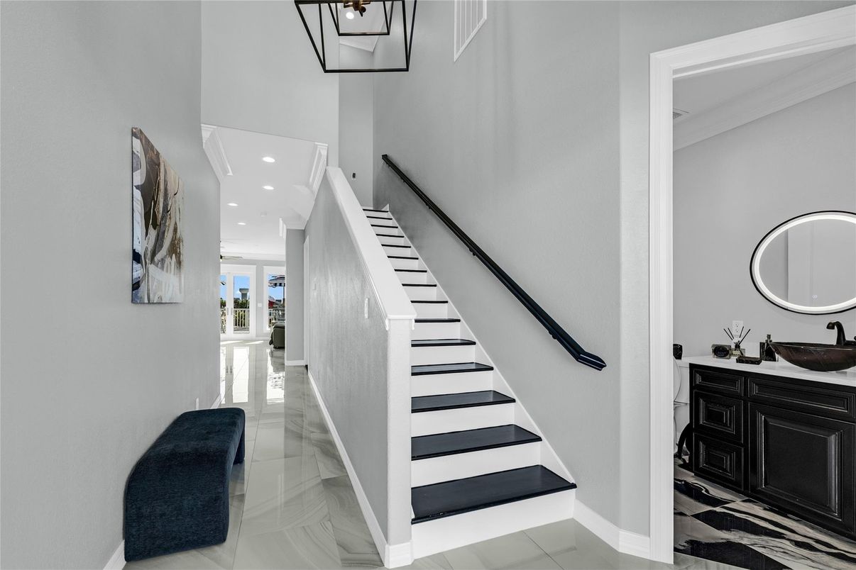 Interior, Marble, Recessed Lighting