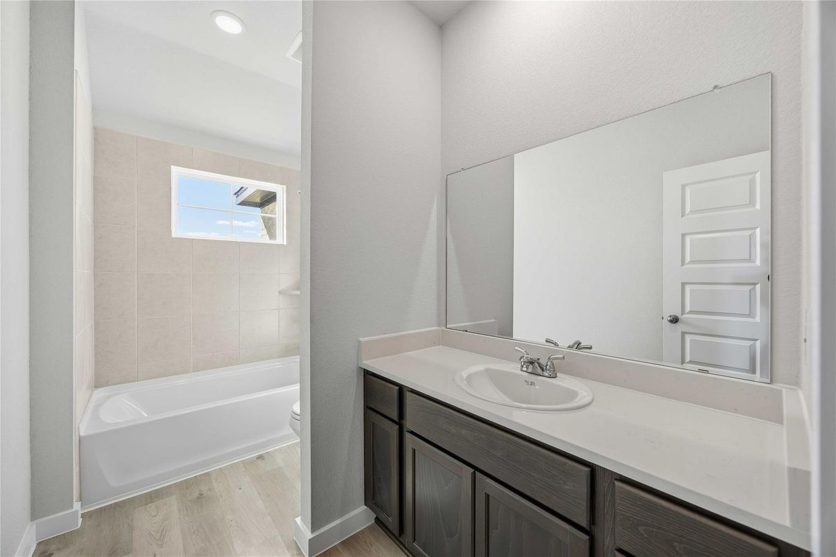 Bathroom, Interior, Recessed Lighting, Wood Texture Flooring