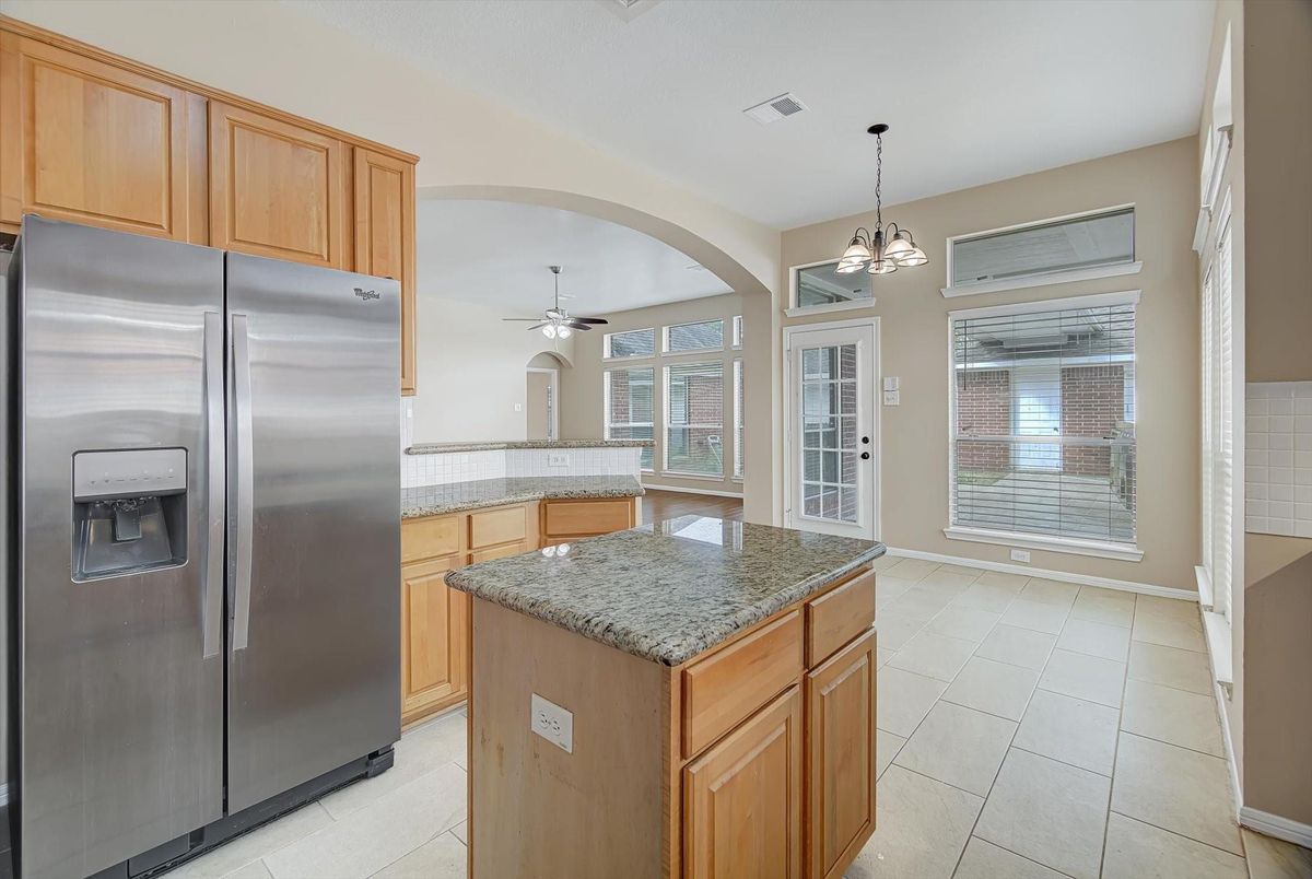 Interior, Kitchen, Pendant Lights, Stainless Steel Appliances