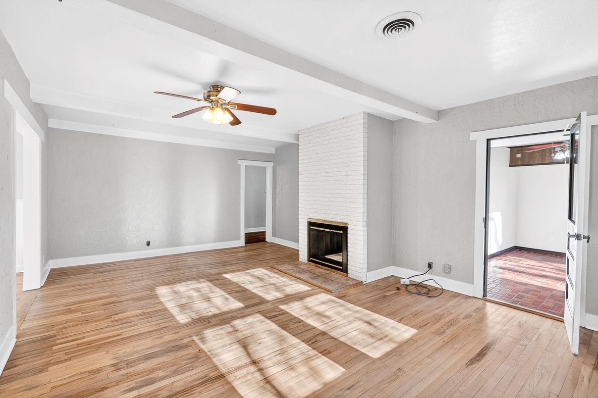 Empty room, Fireplace, Interior, Wood Texture Flooring