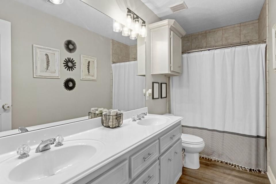Bathroom, Dual Sink Vanities, Interior, Wood Texture Flooring