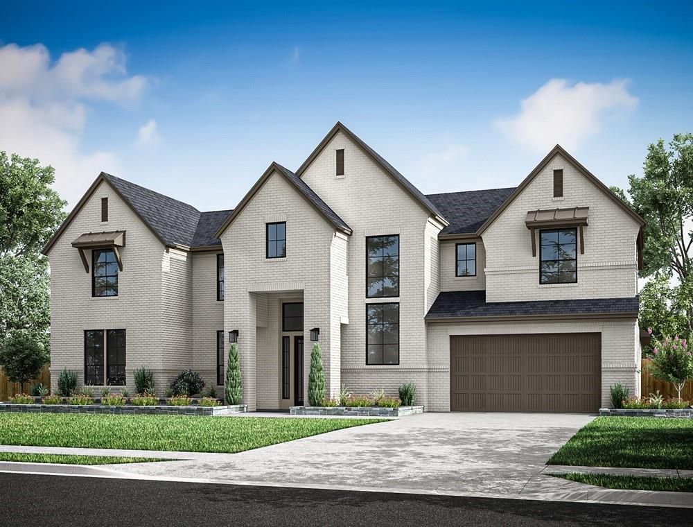 Attached, Exterior, Facade, Farmhouse