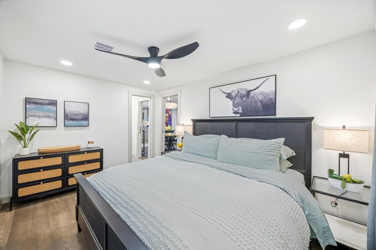 Bedroom, Interior, Recessed Lighting, Wood Texture Flooring