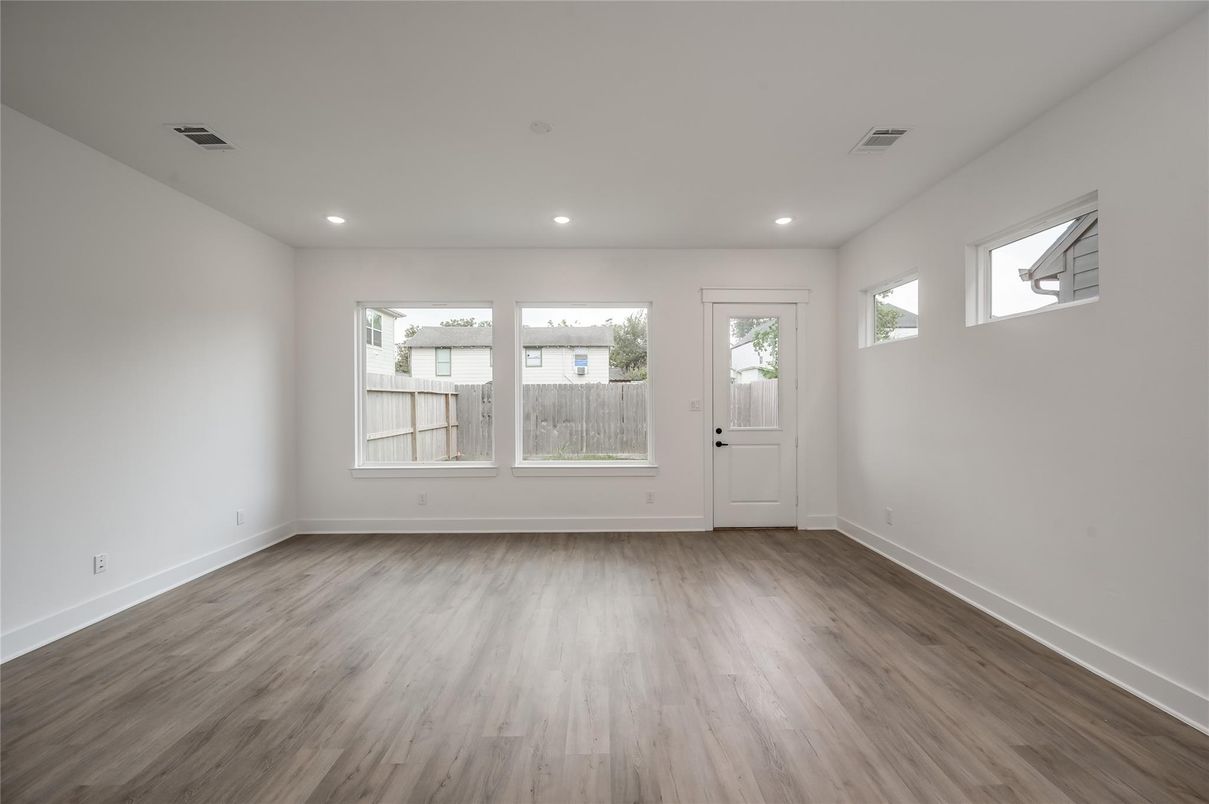 Empty room, Interior, Recessed Lighting, Wood Texture Flooring