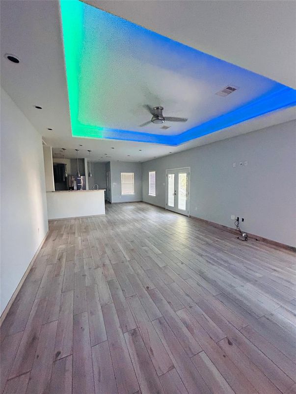 Empty room, Interior, Recessed Lighting, Wood Texture Flooring