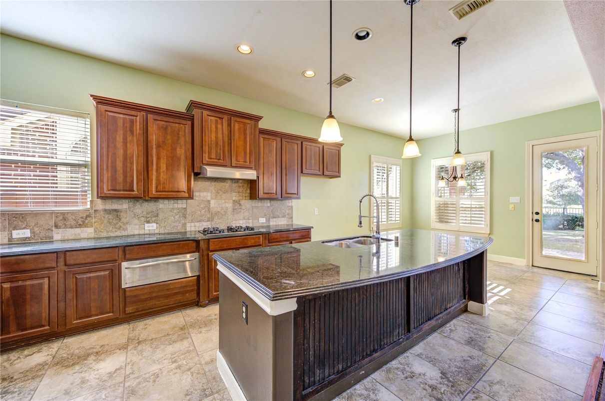Interior, Kitchen, Pendant Lights, Recessed Lighting