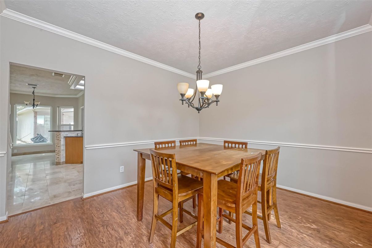 Chandelier, Dining room, Interior, Wood Texture Flooring