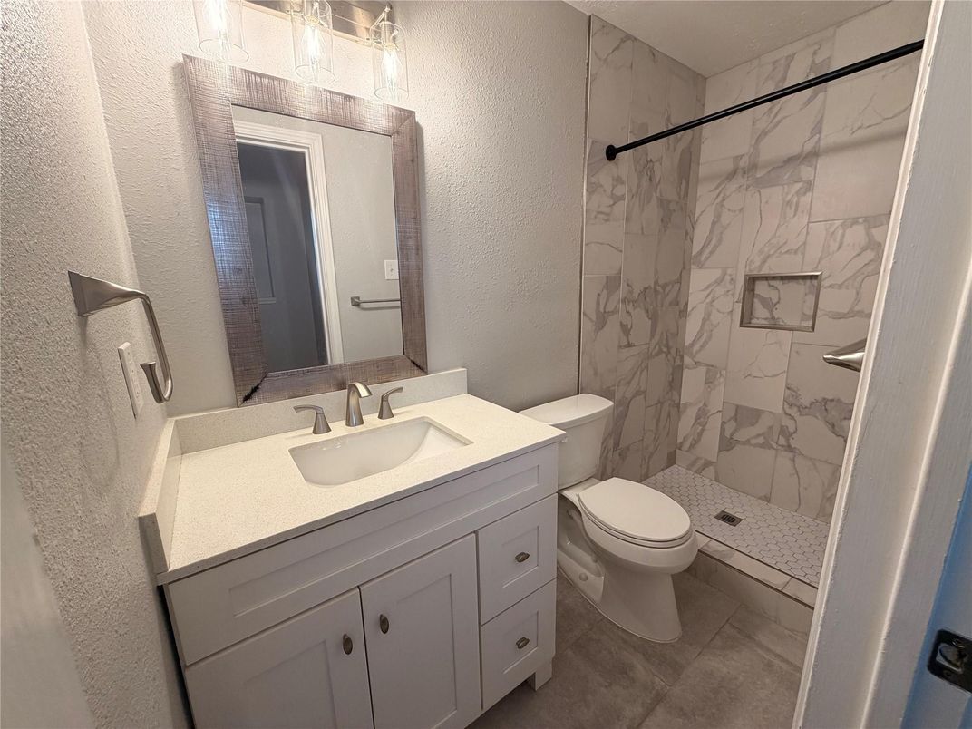 Bathroom, Interior, Marble Walls