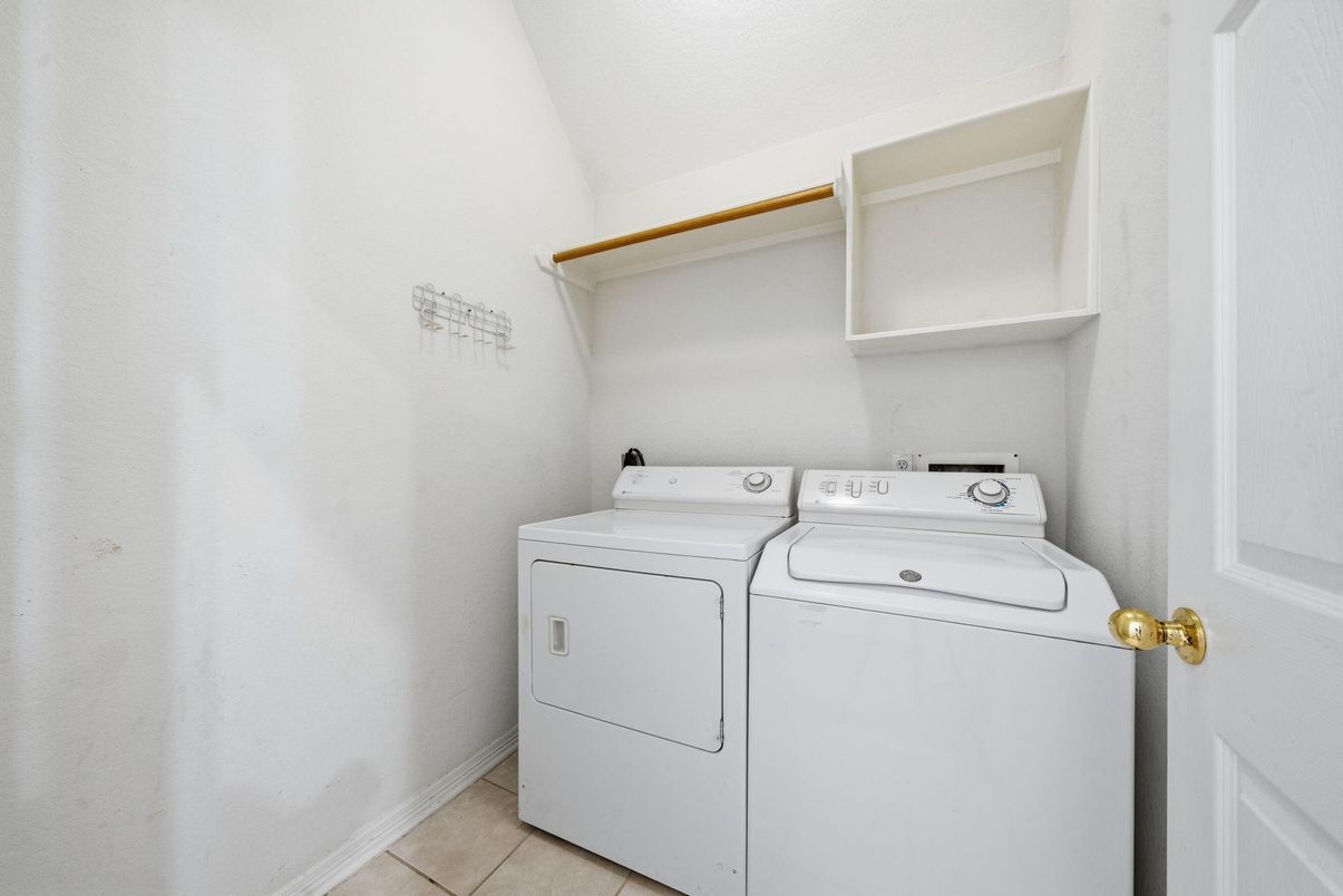 Interior, Utility Closets, Washer