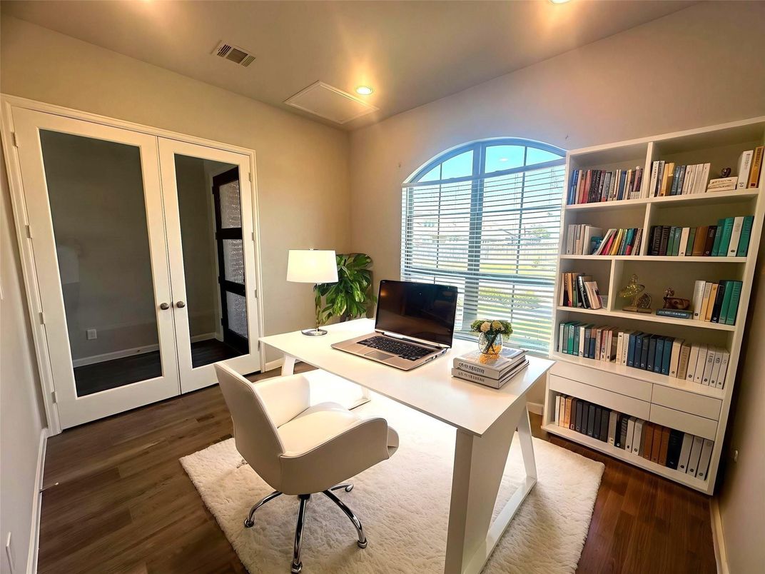 Home Office, Interior, Recessed Lighting, Wood Texture Flooring