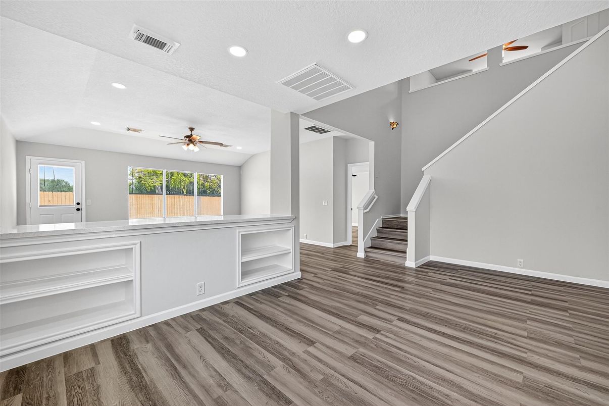 Interior, Recessed Lighting, Wood Texture Flooring