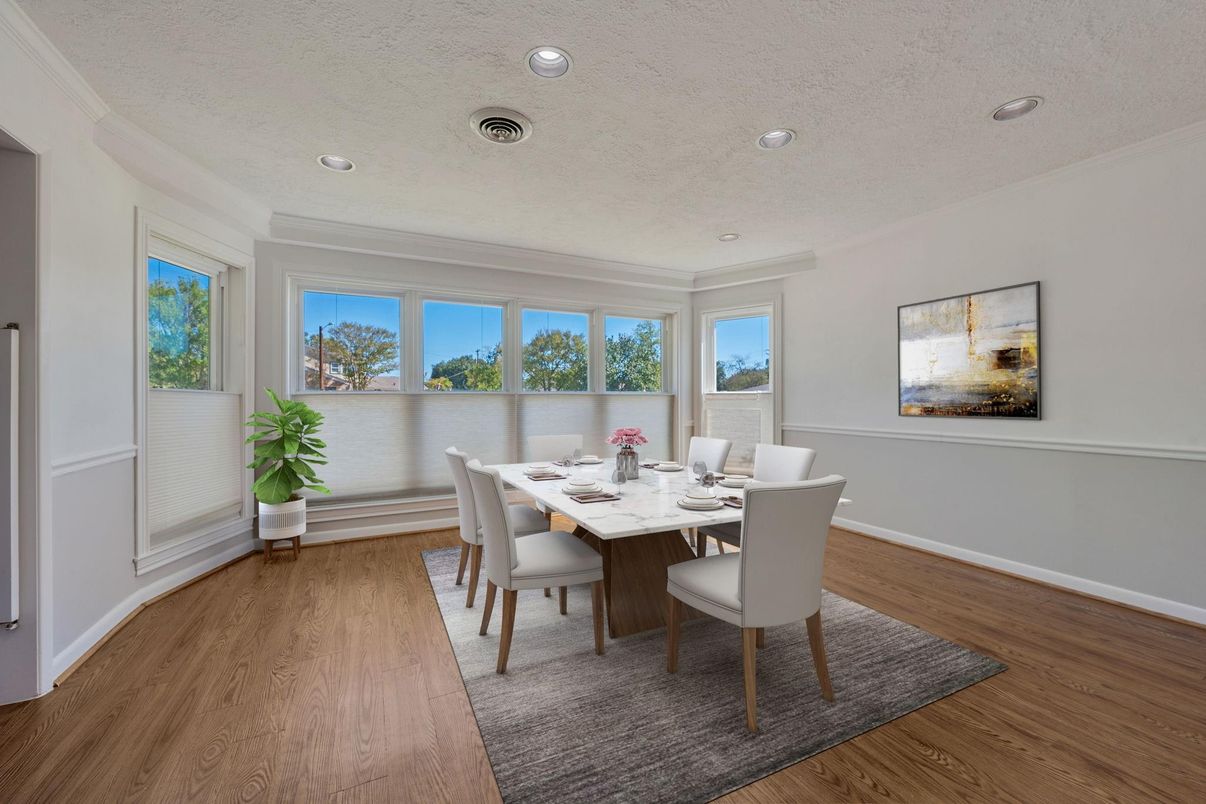 Dining room, Interior, Recessed Lighting, Wood Texture Flooring