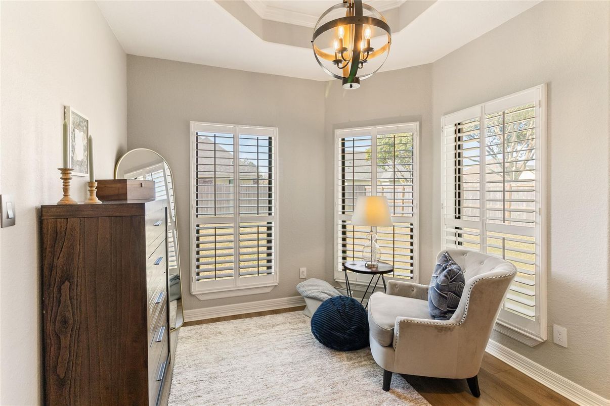 Chandelier, Interior, Wood Texture Flooring