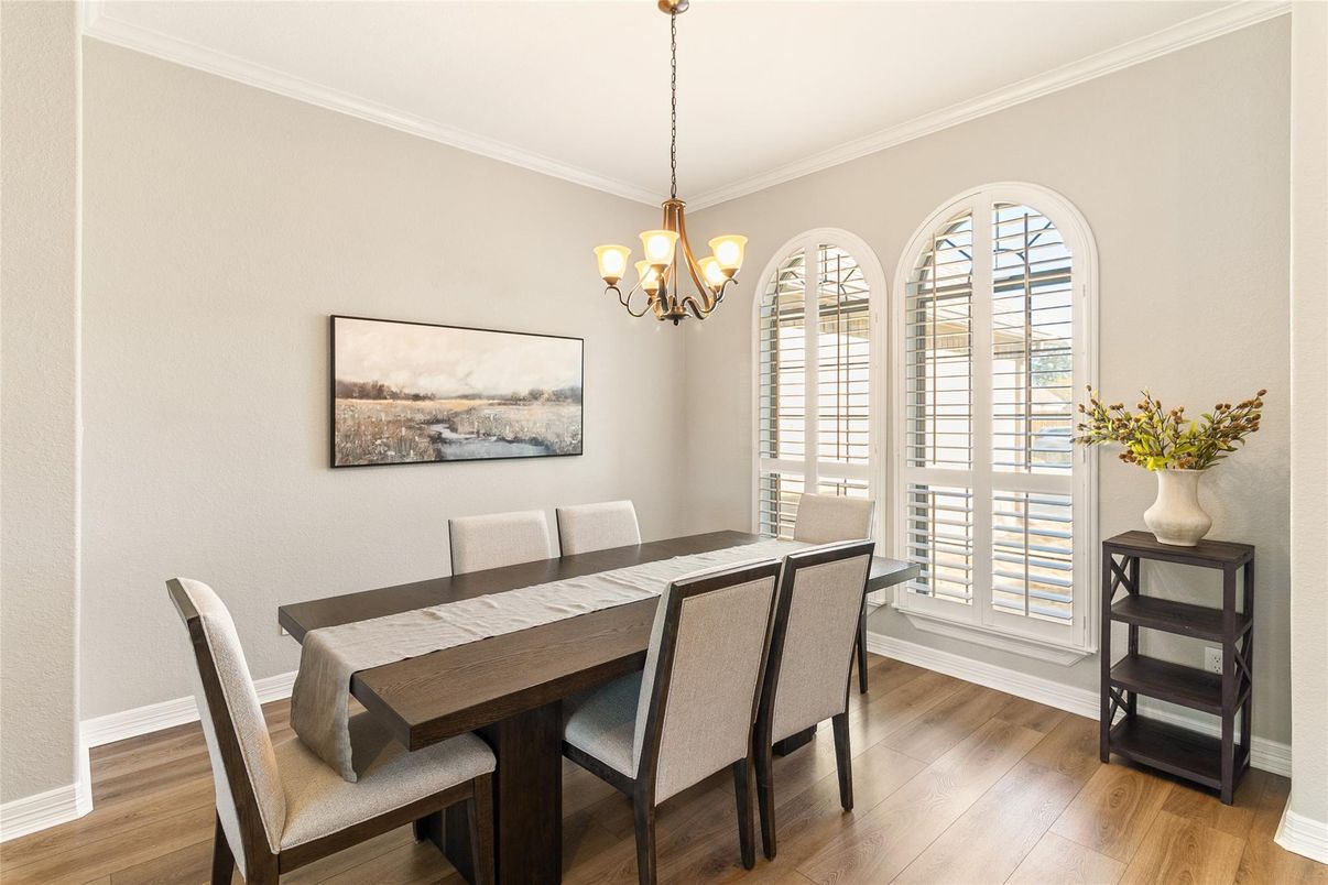 Chandelier, Dining room, Interior, Wood Texture Flooring