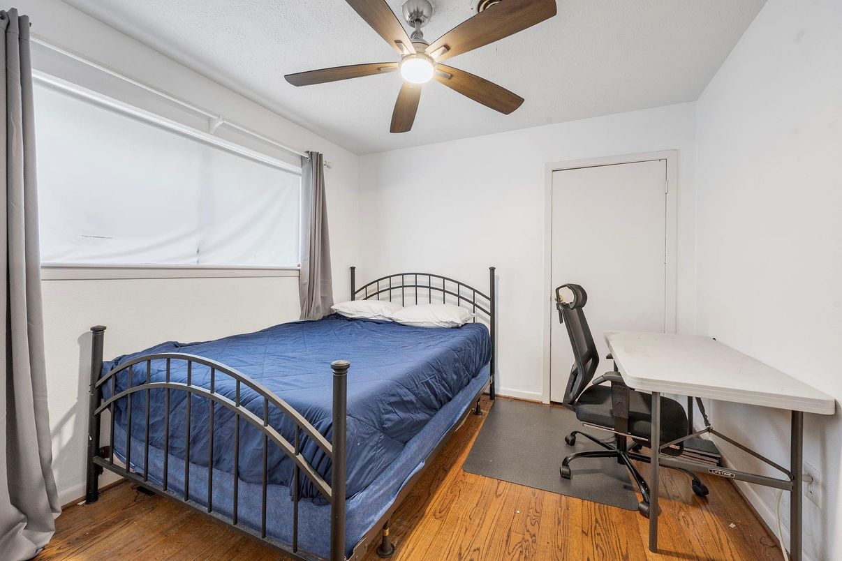 Bedroom, Home Office, Interior, Wood Texture Flooring