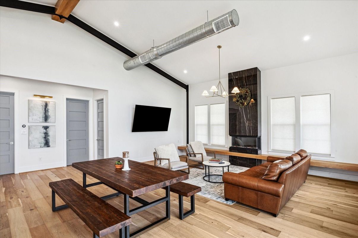 Chandelier, Dining room, Interior, Living room, Pendant Lights, Recessed Lighting, Wood Texture Flooring