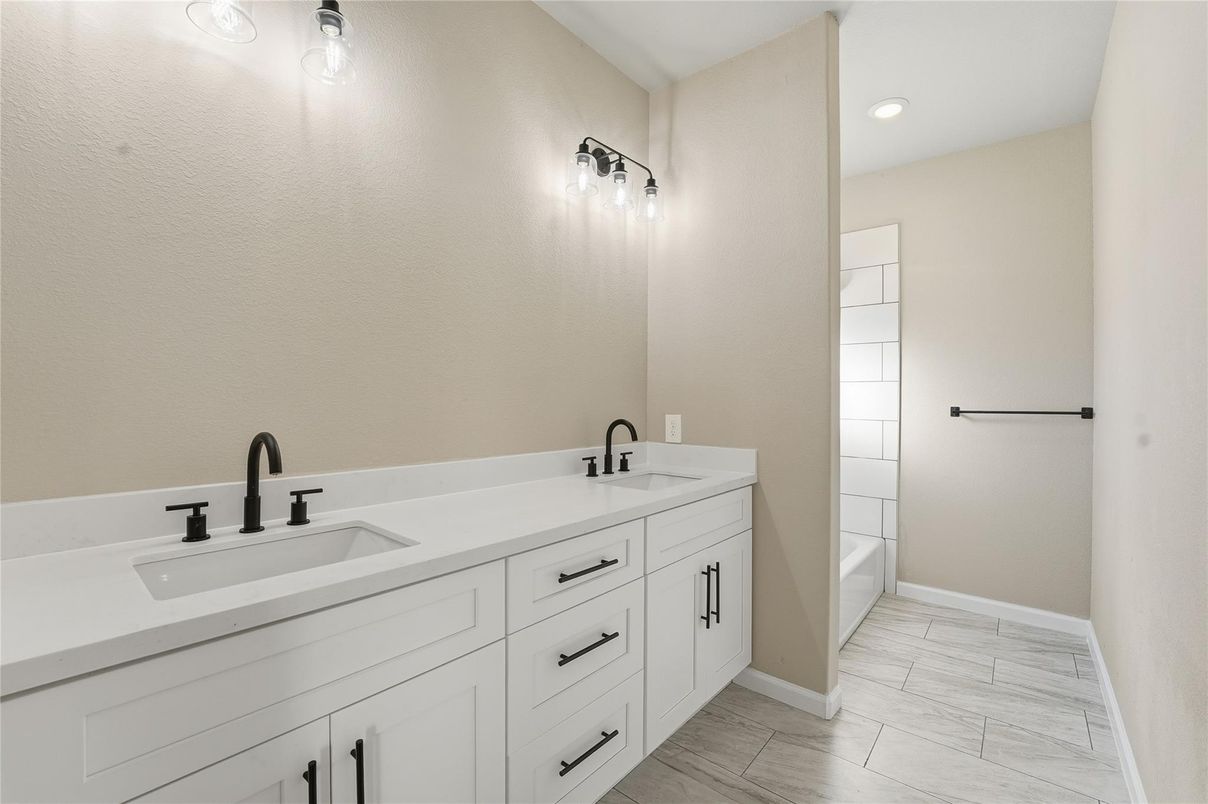 Bathroom, Dual Sink Vanities, Interior, Marble, Recessed Lighting