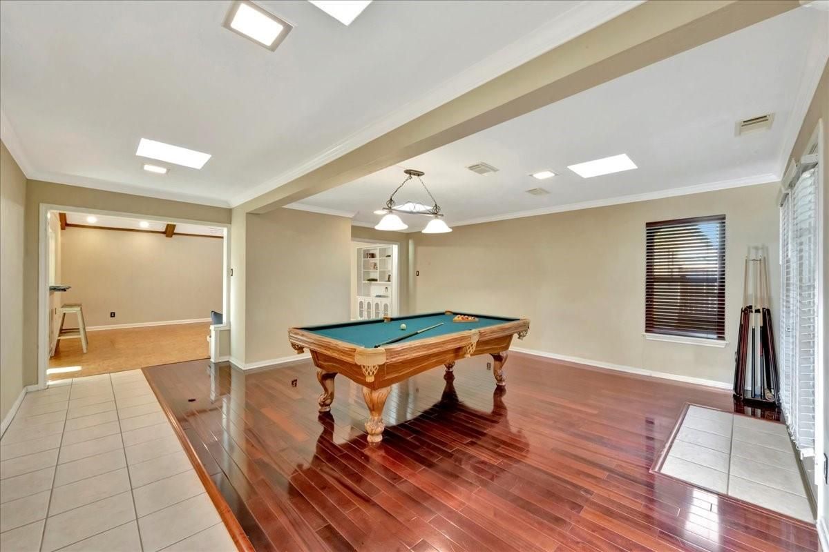 Billiard Table, Game Room, Interior, Pendant Lights, Recessed Lighting, Wood Texture Flooring