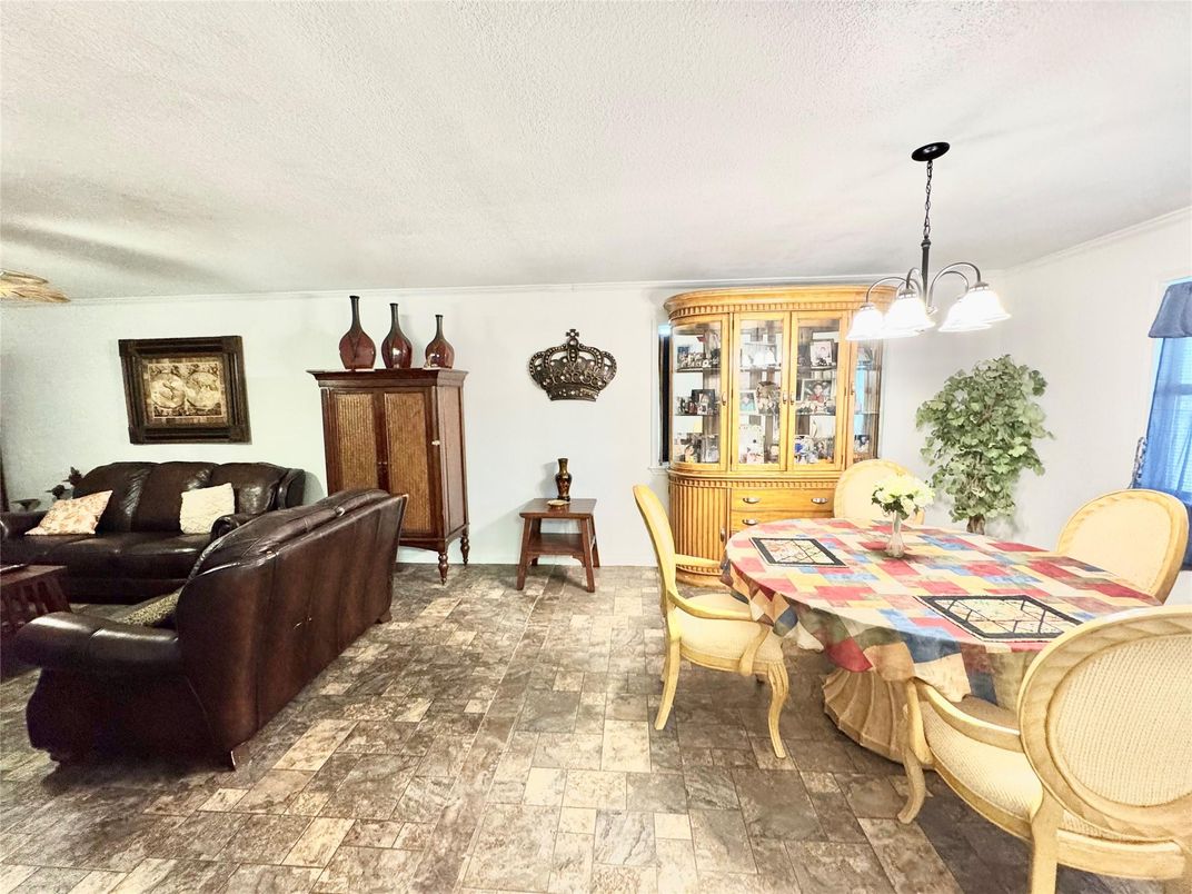 Dining room, Interior, Living room, Pendant Lights