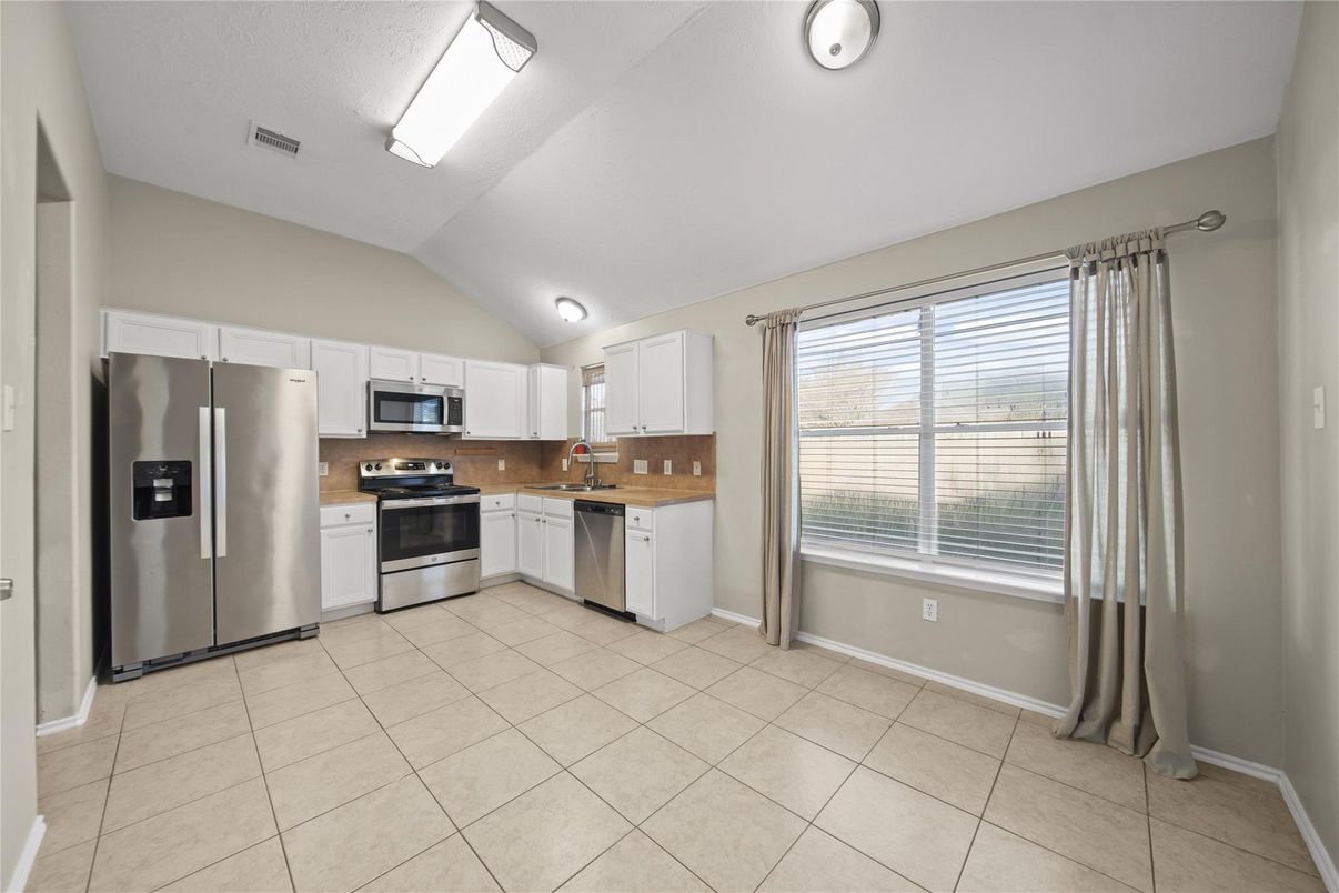 Interior, Kitchen, Stainless Steel Appliances