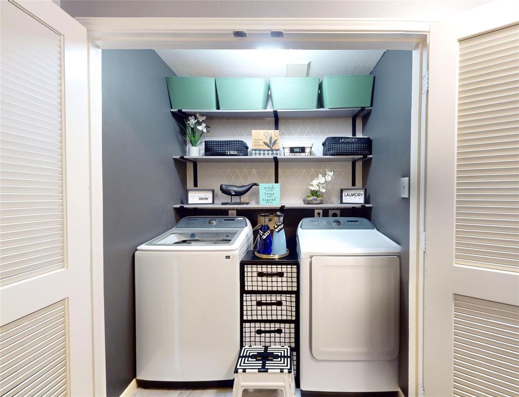 Interior, Utility Closets, Washer