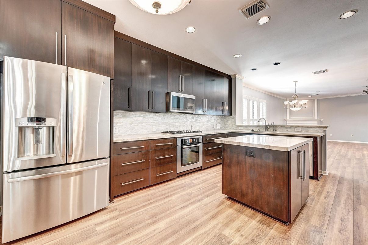 Chandelier, Interior, Kitchen, Recessed Lighting, Stainless Steel Appliances, Wood Texture Flooring