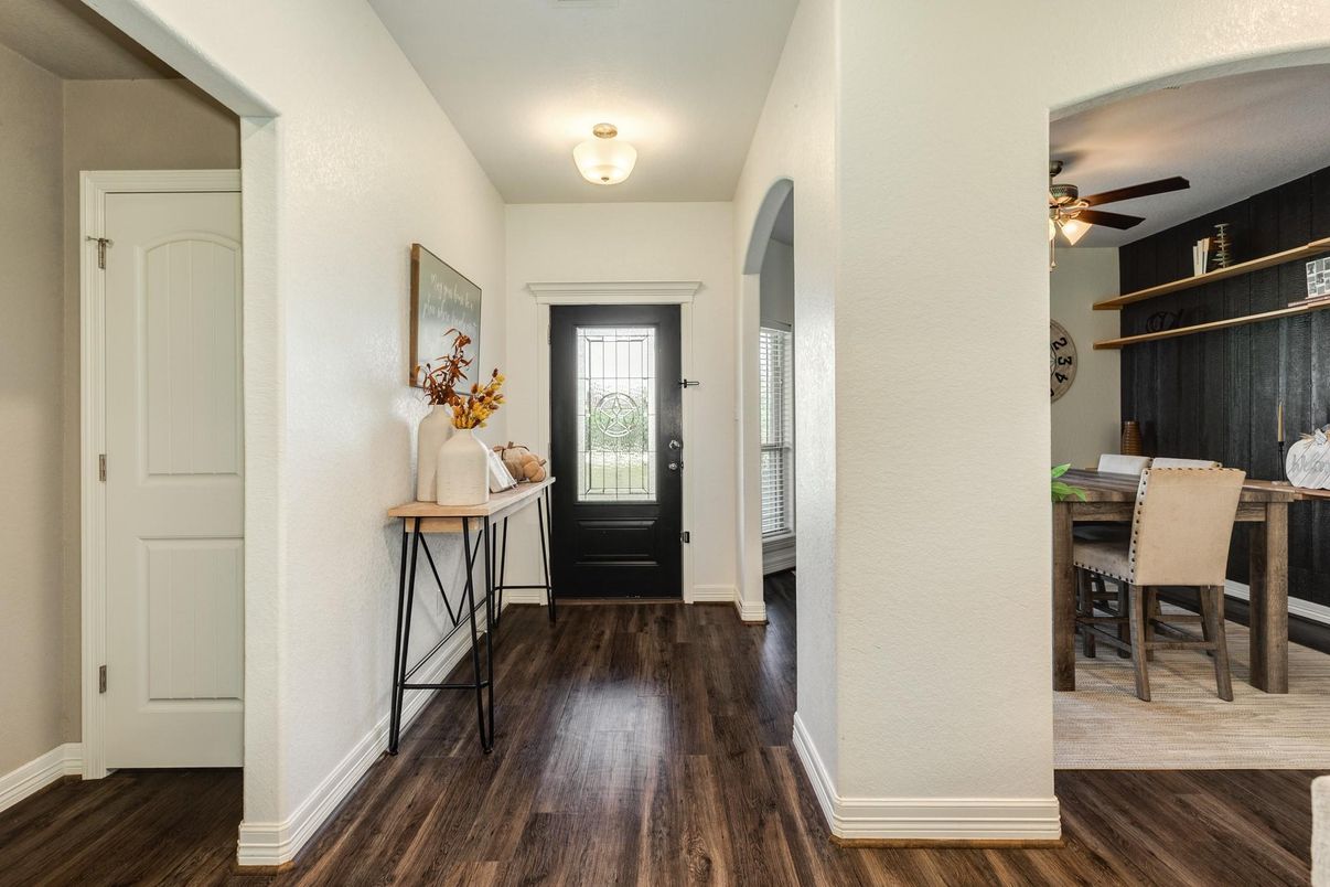 Dining room, Interior, Wood Texture Flooring