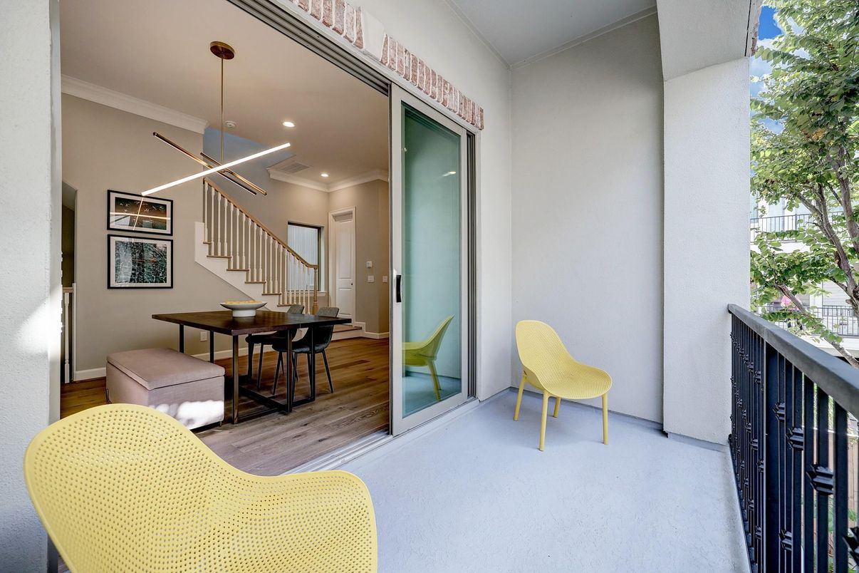 Dining room, Interior, Pendant Lights, Recessed Lighting, Wood Texture Flooring