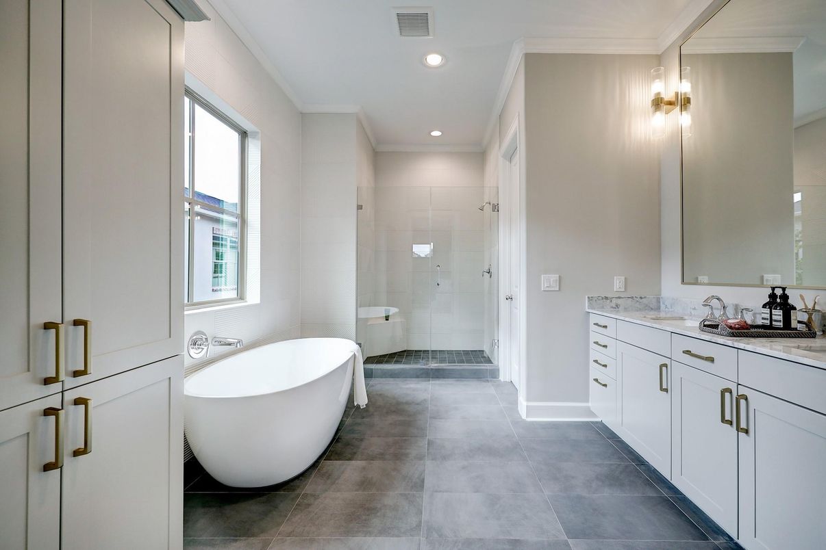 Bathroom, Dual Sink Vanities, Free Standing Baths, Glass Shower, Interior, Recessed Lighting