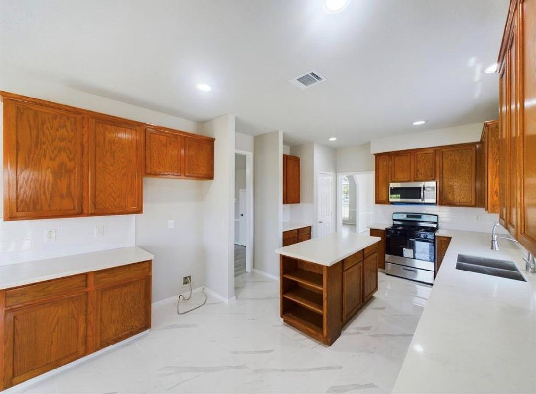 Interior, Kitchen, Marble, Recessed Lighting