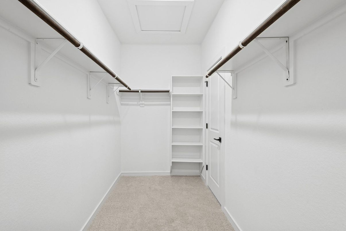 Interior, Walk-in Closets