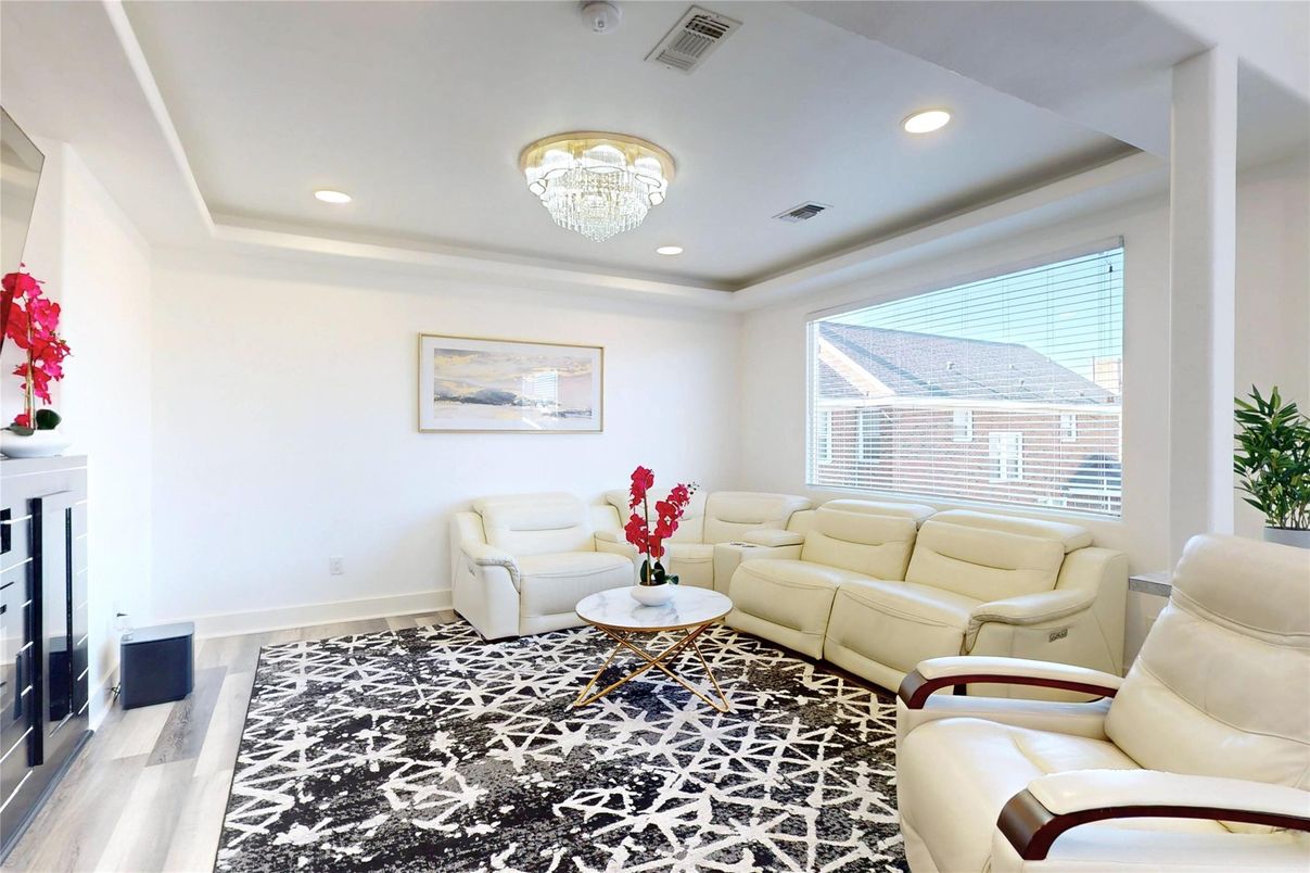 Chandelier, Interior, Living room, Recessed Lighting