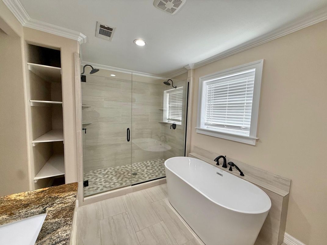 Bathroom, Free Standing Baths, Glass Shower, Interior, Recessed Lighting