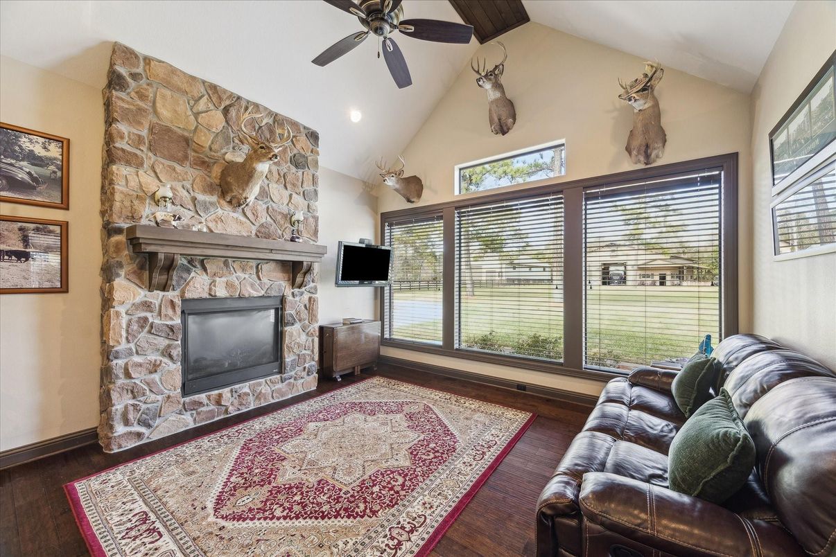 Fireplace, Interior, Living room, Recessed Lighting, Stone Walls, Wooden Beams, Wood Texture Flooring