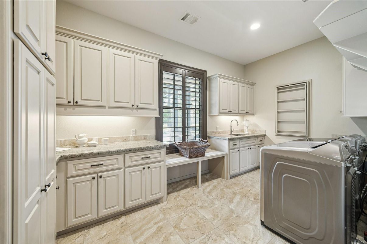 Interior, Recessed Lighting, Washer