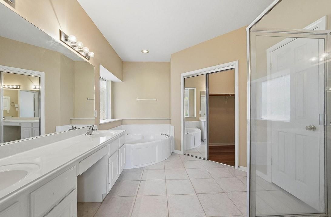 Bathroom, Dual Sink Vanities, Glass Shower, Interior, Recessed Lighting