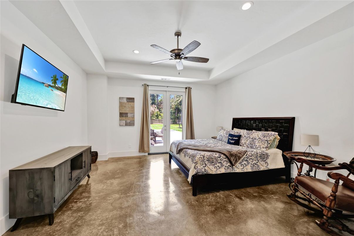 Bedroom, Interior, Recessed Lighting