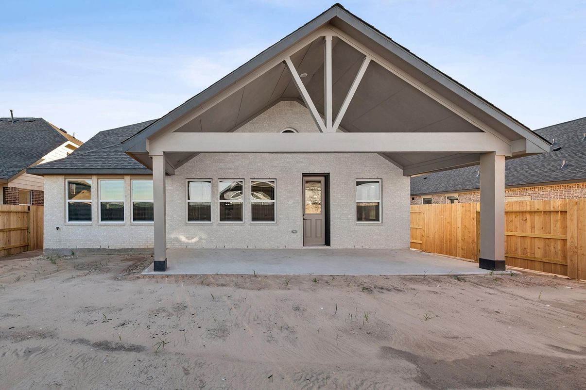 Exterior, Facade, None