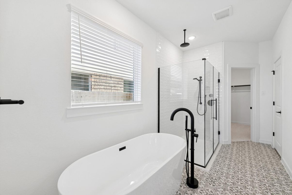 Bathroom, Free Standing Baths, Glass Shower, Interior, Recessed Lighting