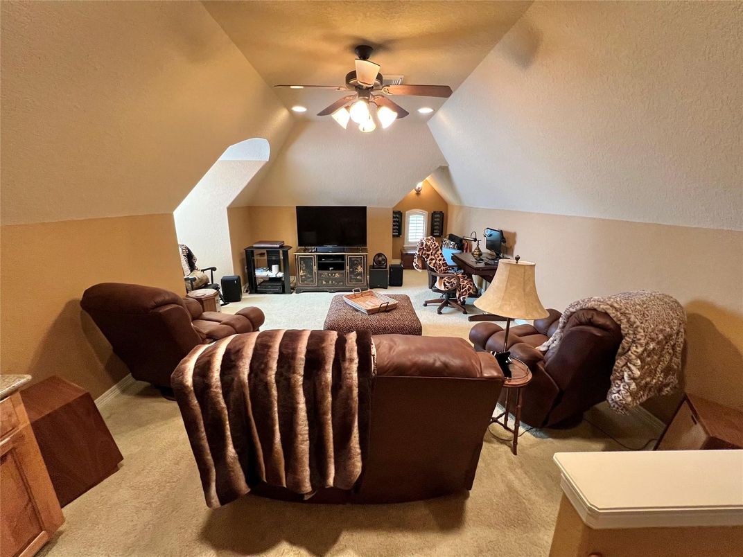 Fireplace, Interior, Living room, Recessed Lighting