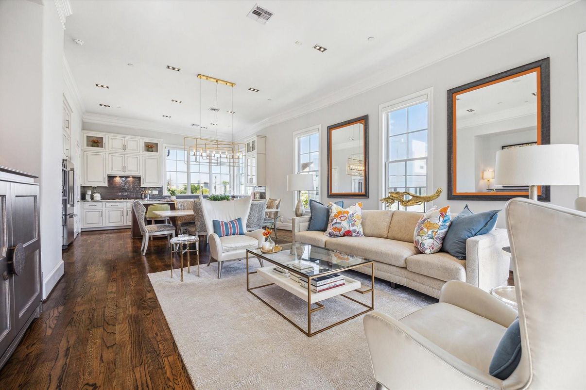 Dining room, Interior, Kitchen, Living room, Pendant Lights, Recessed Lighting, Wood Texture Flooring
